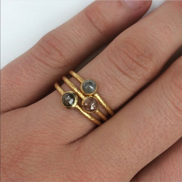 💎 18k Rose Gold Raw Diamond Ring - Picture 3 of 8